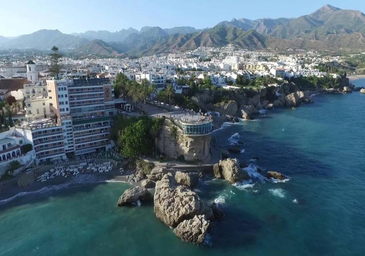 Apartamento Avenida 2 Nerja Zewnętrze zdjęcie